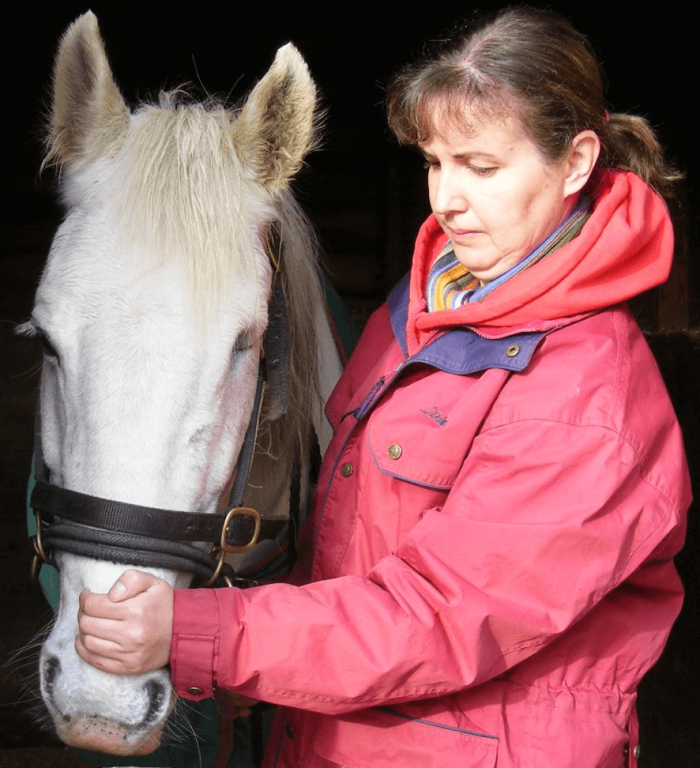 Trudi Equine Breathing a one eyed mare
